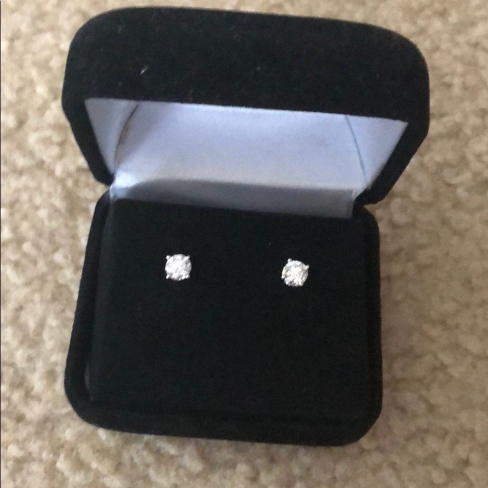 Diamond earrings